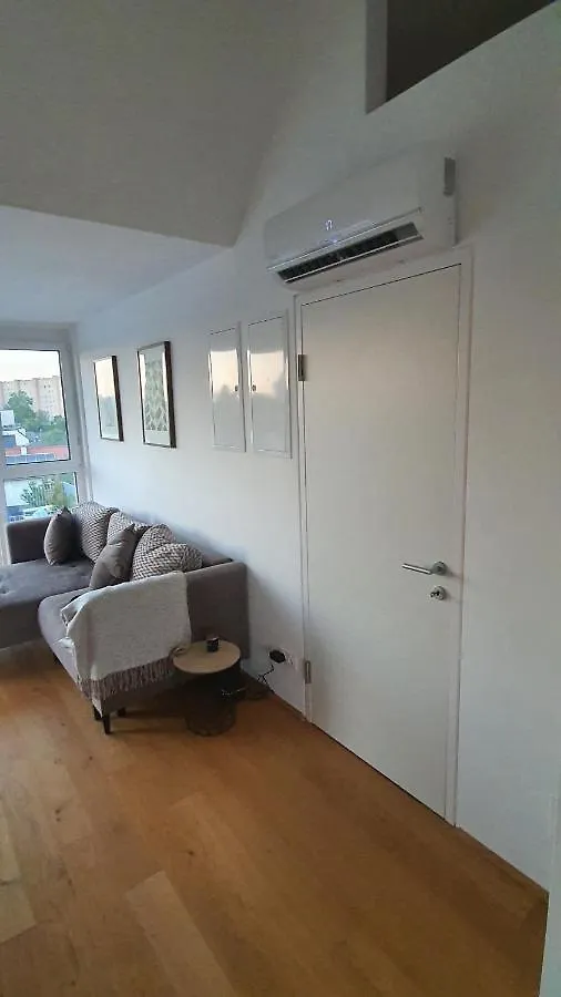Apartment Rooftop Terrace, Free Garage Parking And Pool! Wien